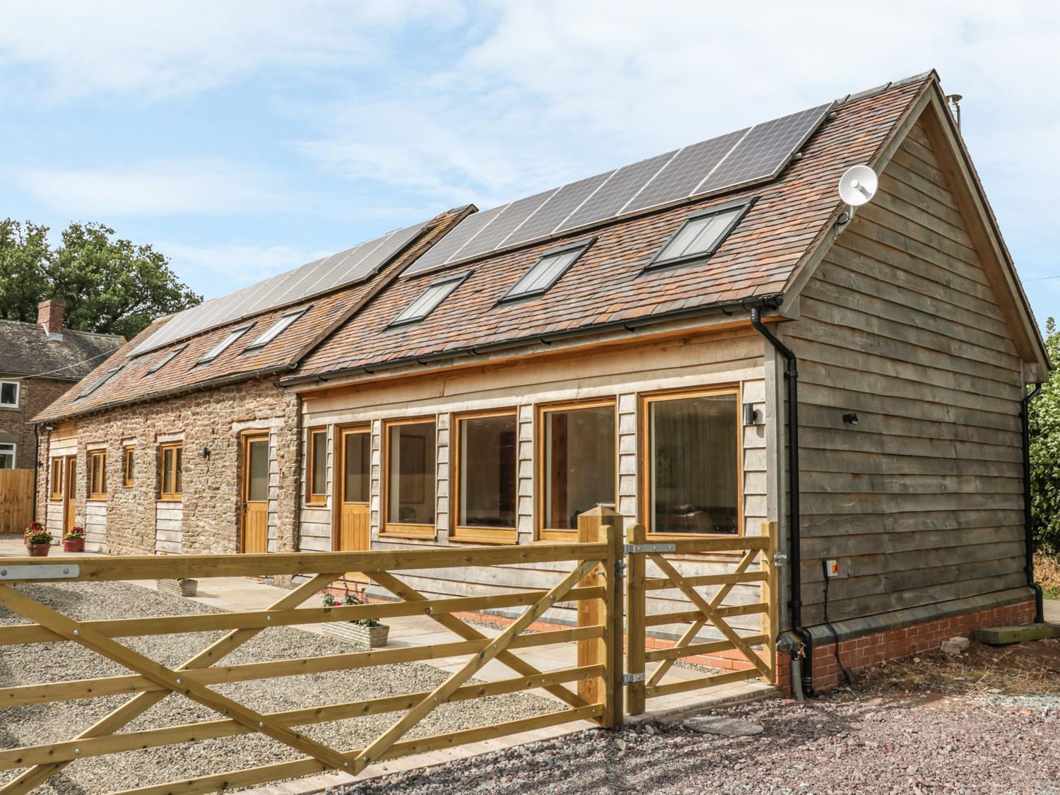 The Cow Byre, Heath Farm Βίλα Clee Saint Margaret Εξωτερικό φωτογραφία
